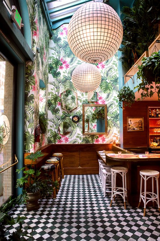 Hotspot: Leo’s Oyster Bar