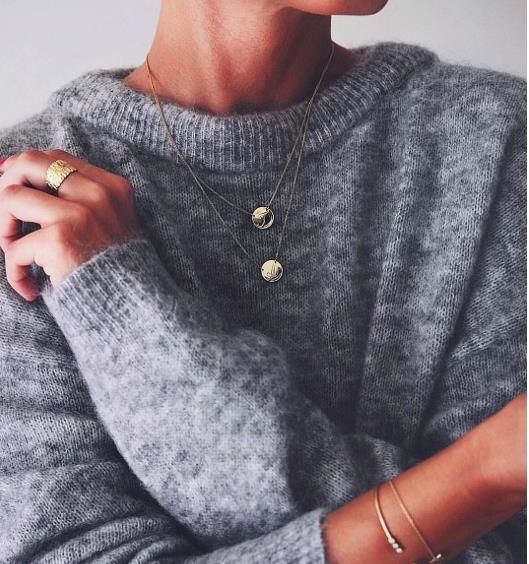 De fijnste casual truien onder de €50 voor een comfy zondag!