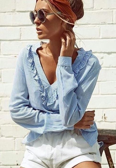 De mooiste blauwe blouses voor een zonnige look!
