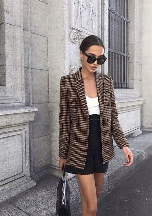 Deze blazer zie je dit najaar overal!