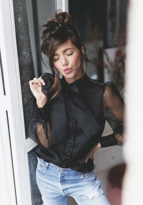De mooiste zwarte blouses voor een stijlvolle herfst!