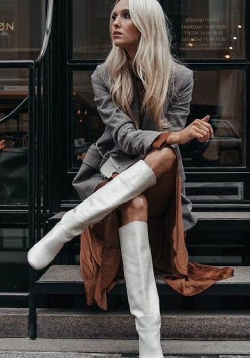 You hate it or love it maar deze schoen is een waanzinnig grote trend!