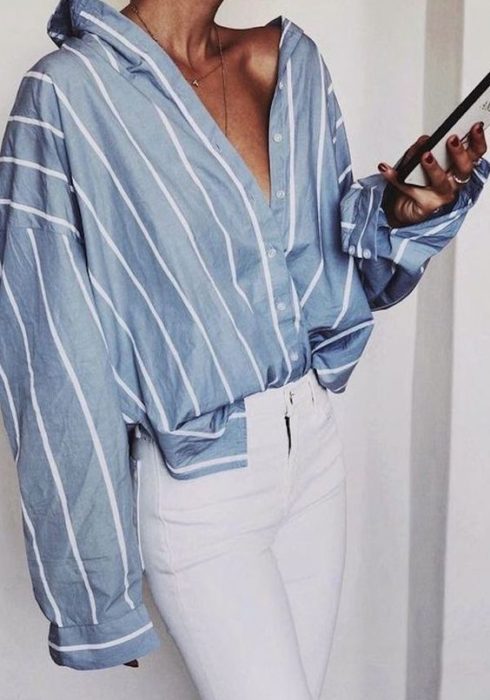Déze blouse moet íedere vrouw in haar kast hebben!