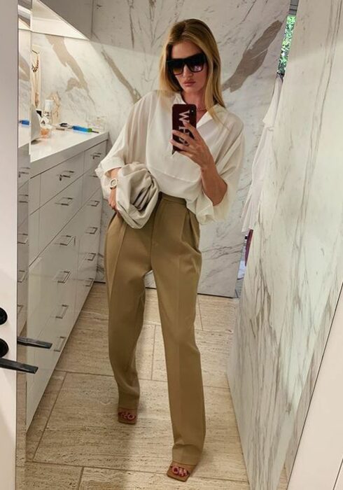 In déze broek wordt momenteel iedere it-girl gespot